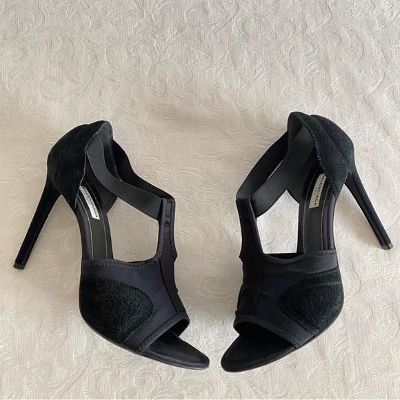 BALENCIAGA black leather Sandals - Picture 1 of 12